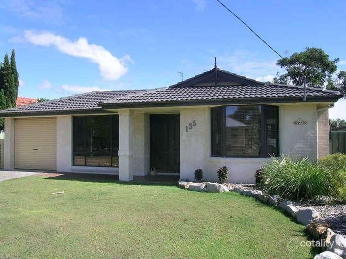 135 Broken Bay Rd, Ettalong Beach, NSW 2257