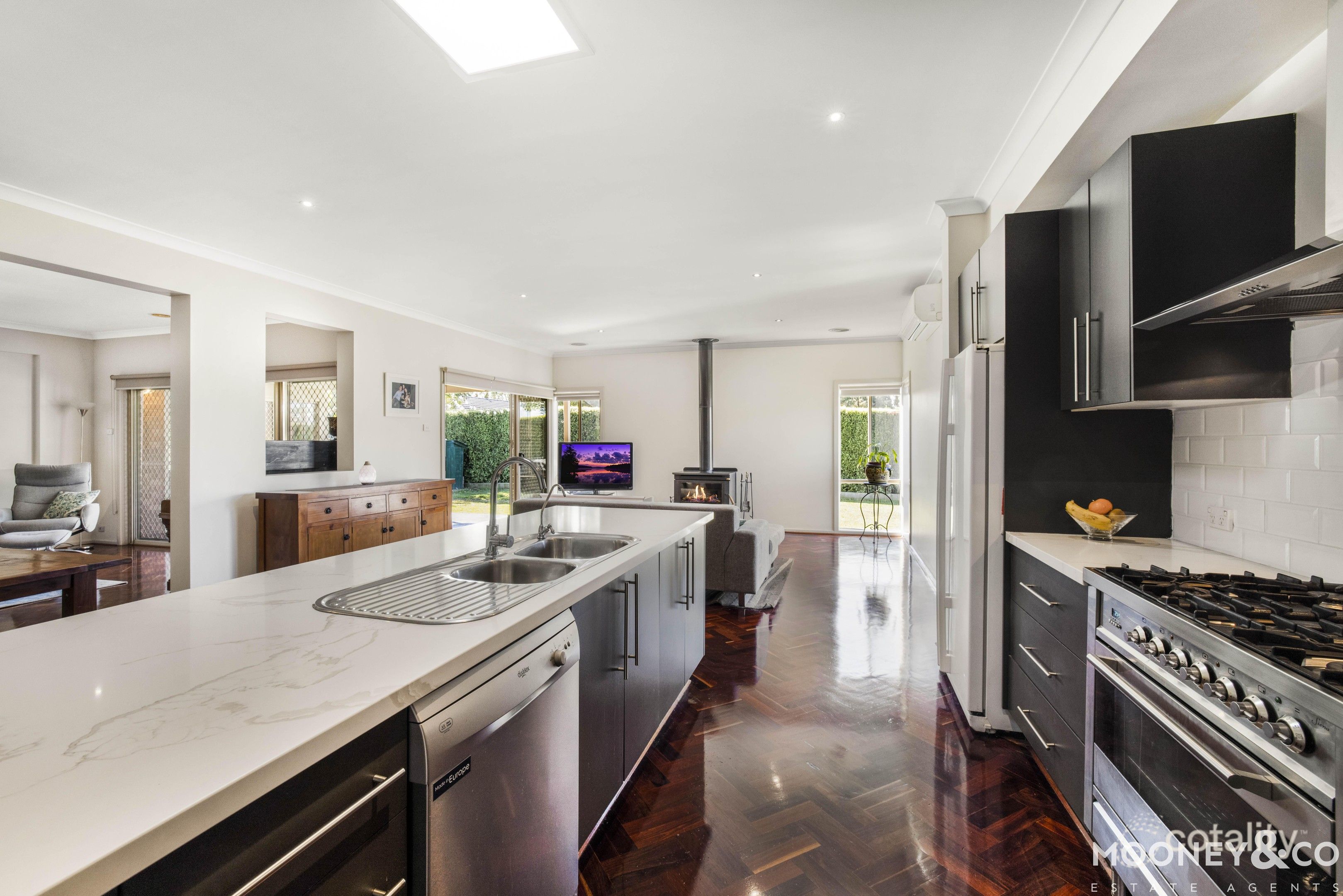 40 Phoenix Ave, Cranbourne, VIC 3977