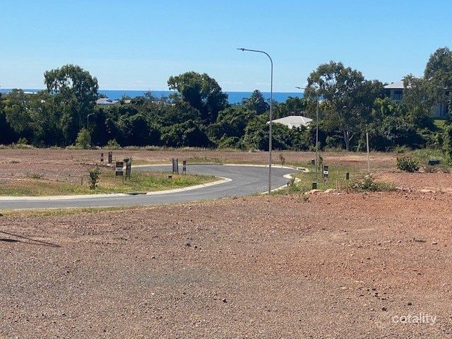 5 Atoll Cl, Pacific Heights, QLD 4703
