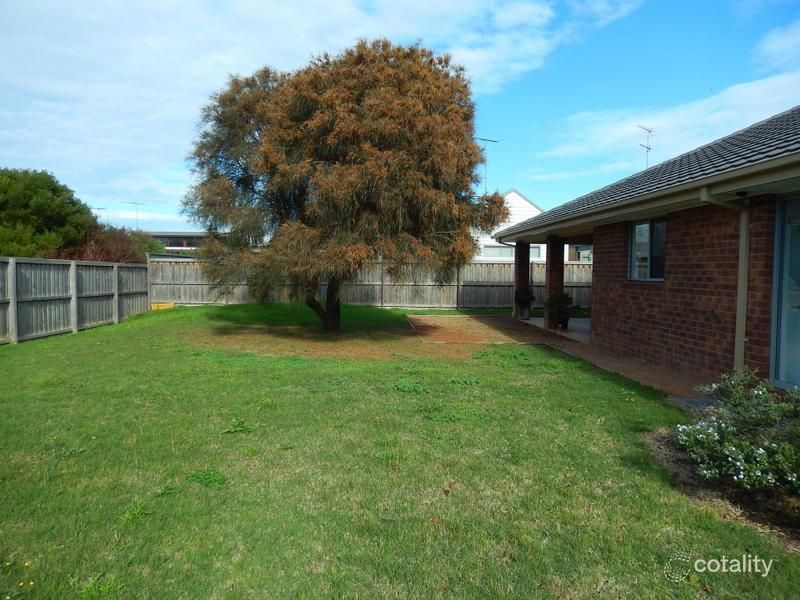 12 Black Swan Ct, Barwon Heads, VIC 3227