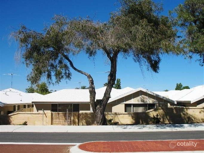 4/19 Mckerracher St, Dudley Park, WA 6210