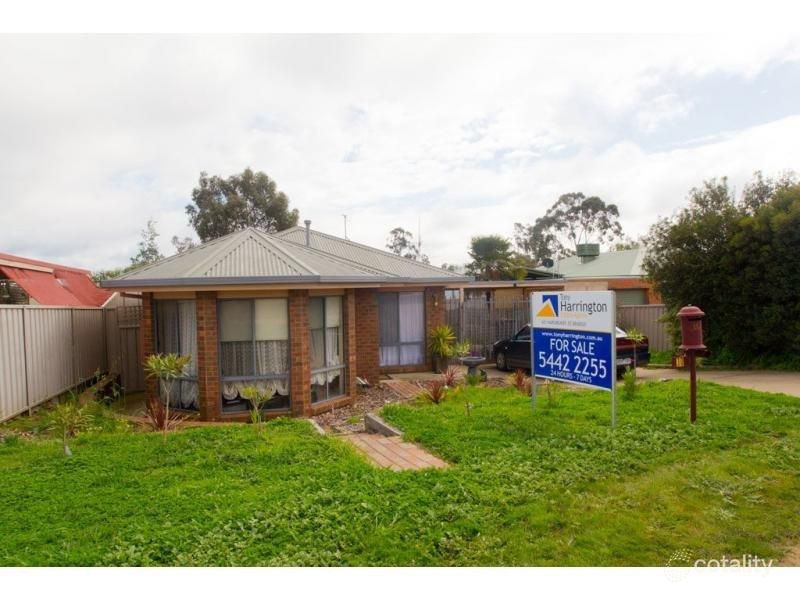 30 Watson Ave, Eaglehawk, VIC 3556