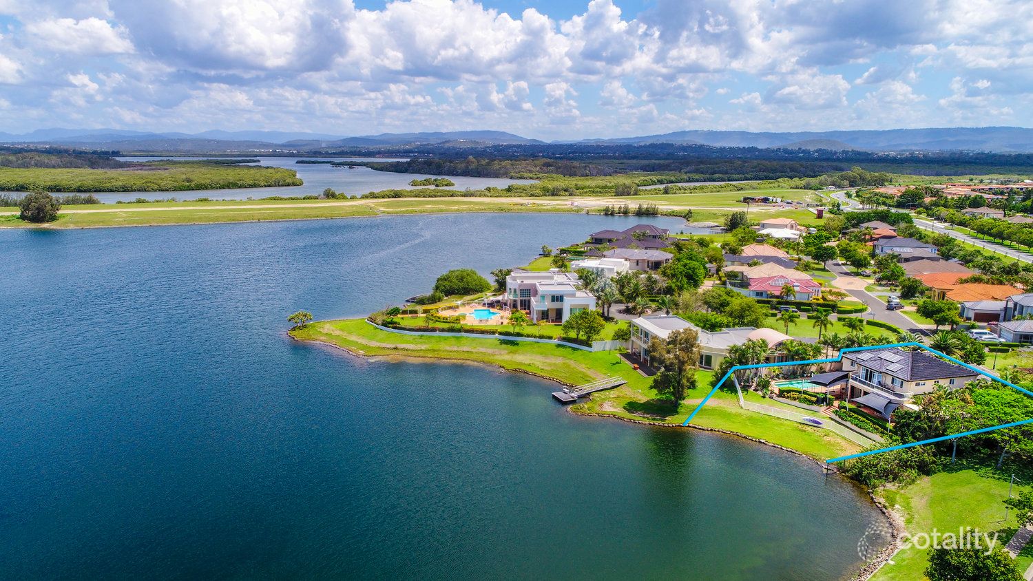2 Wisemans Ct, Helensvale, QLD 4212