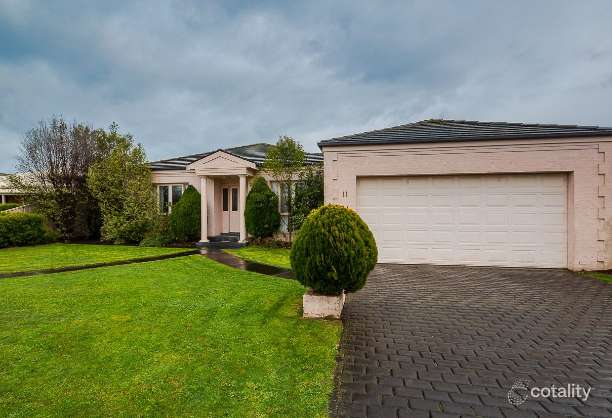 11 Kenmare Cres, Invermay Park, VIC 3350