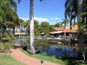 26/2 Landsborough Pde, Golden Beach, QLD 4551