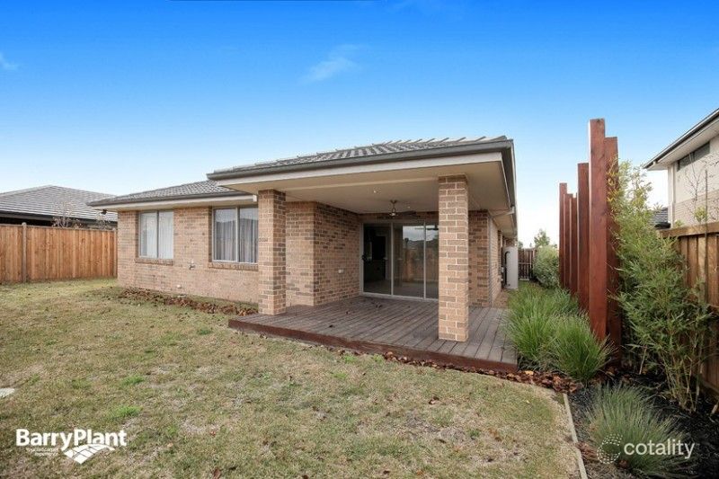 525 Mt Ridley Rd, Mickleham, VIC 3064