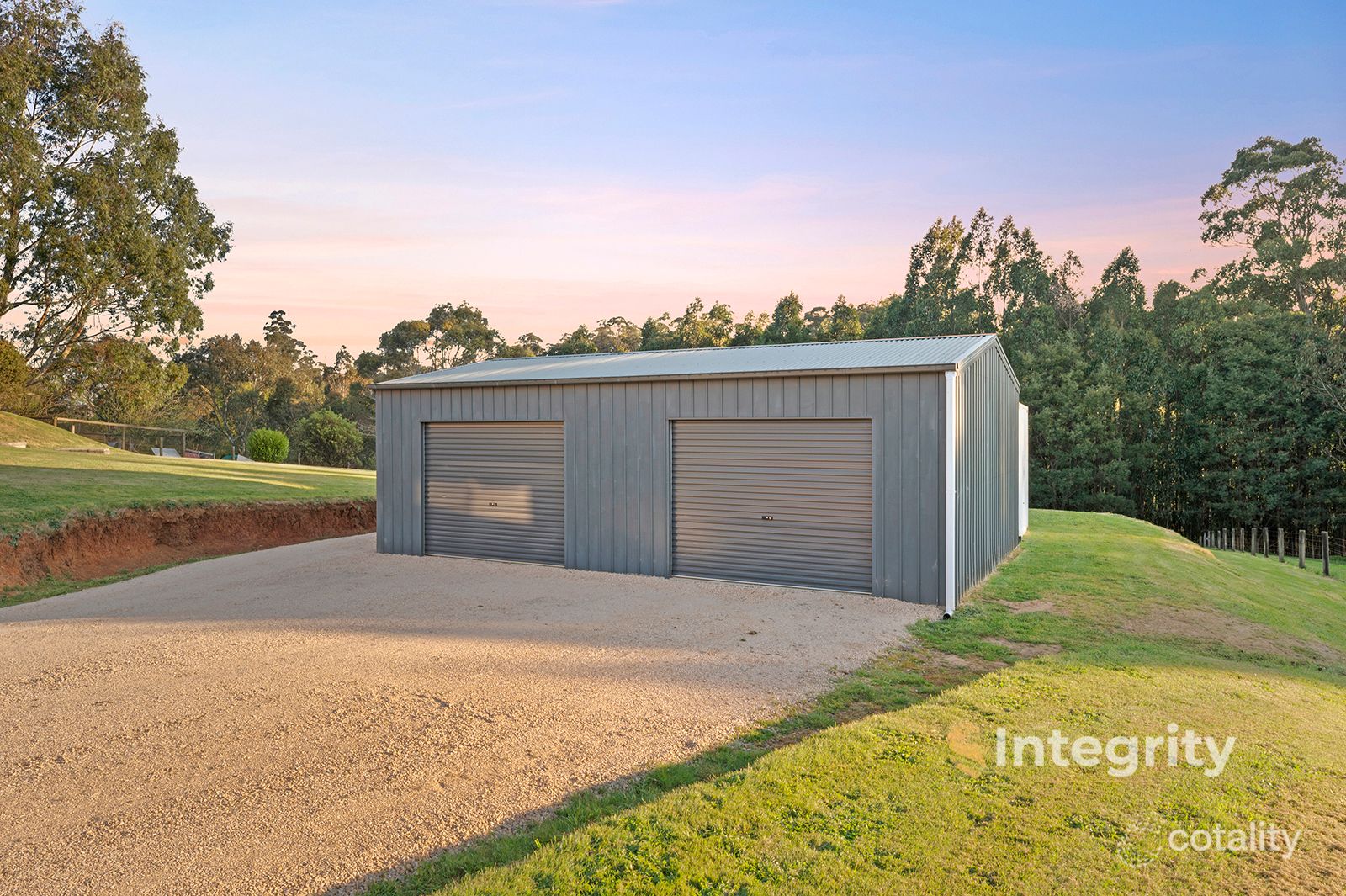 40 Elvin Dr, Kinglake, VIC 3763