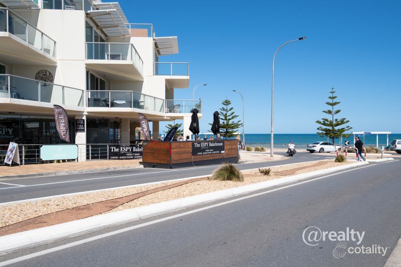 208/50 Esplanade, Christies Beach, SA 5165