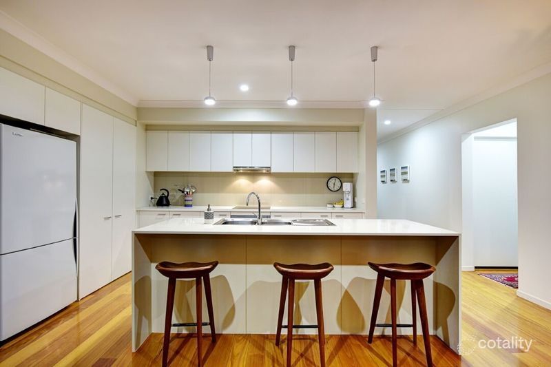 9 Green Bluff Rd, Sapphire Beach, NSW 2450