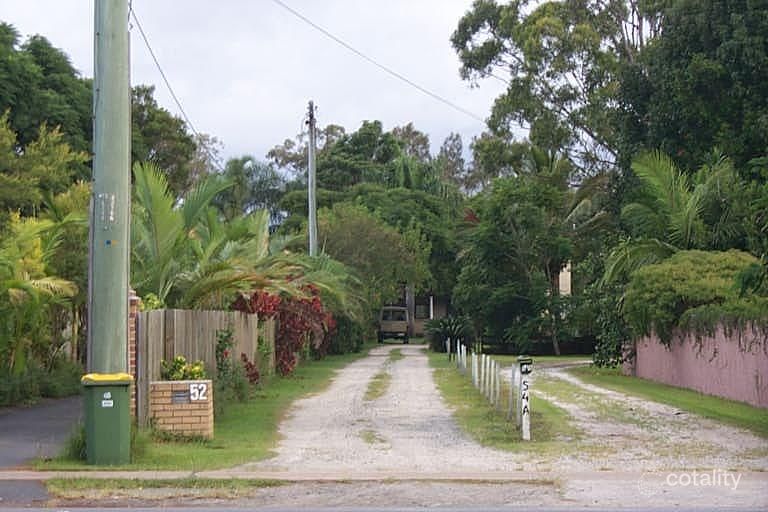 52 Guineas Creek Rd, Currumbin Waters, QLD 4223