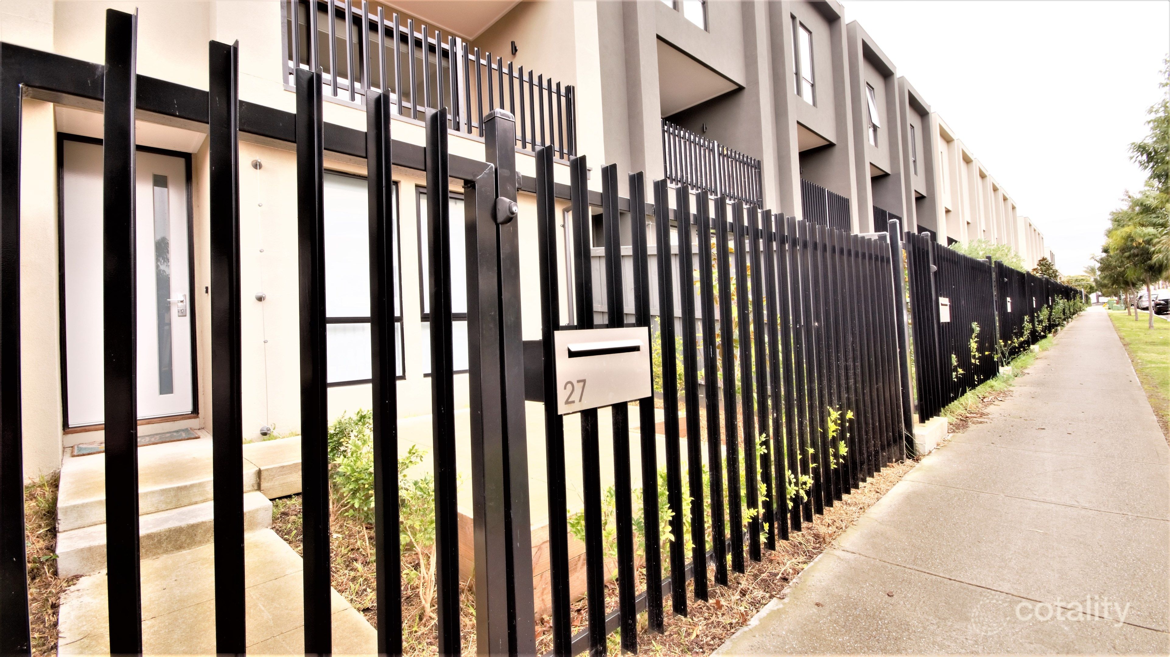 27 Crefden St, Maidstone, VIC 3012