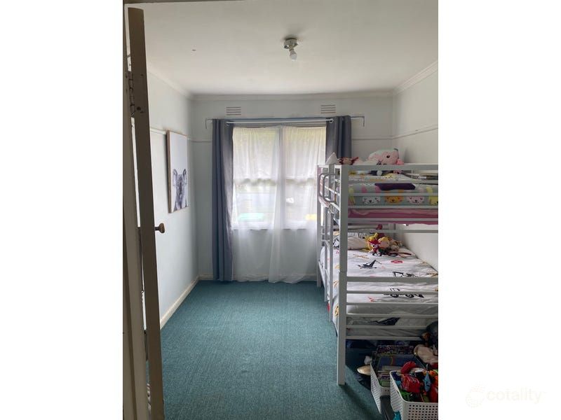 1 Swallow Cres, Norlane, VIC 3214