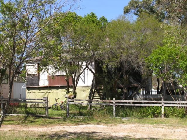 27 South St, Crows Nest, QLD 4355