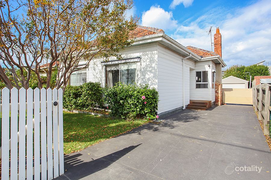 49 Ford St, Newport, VIC 3015