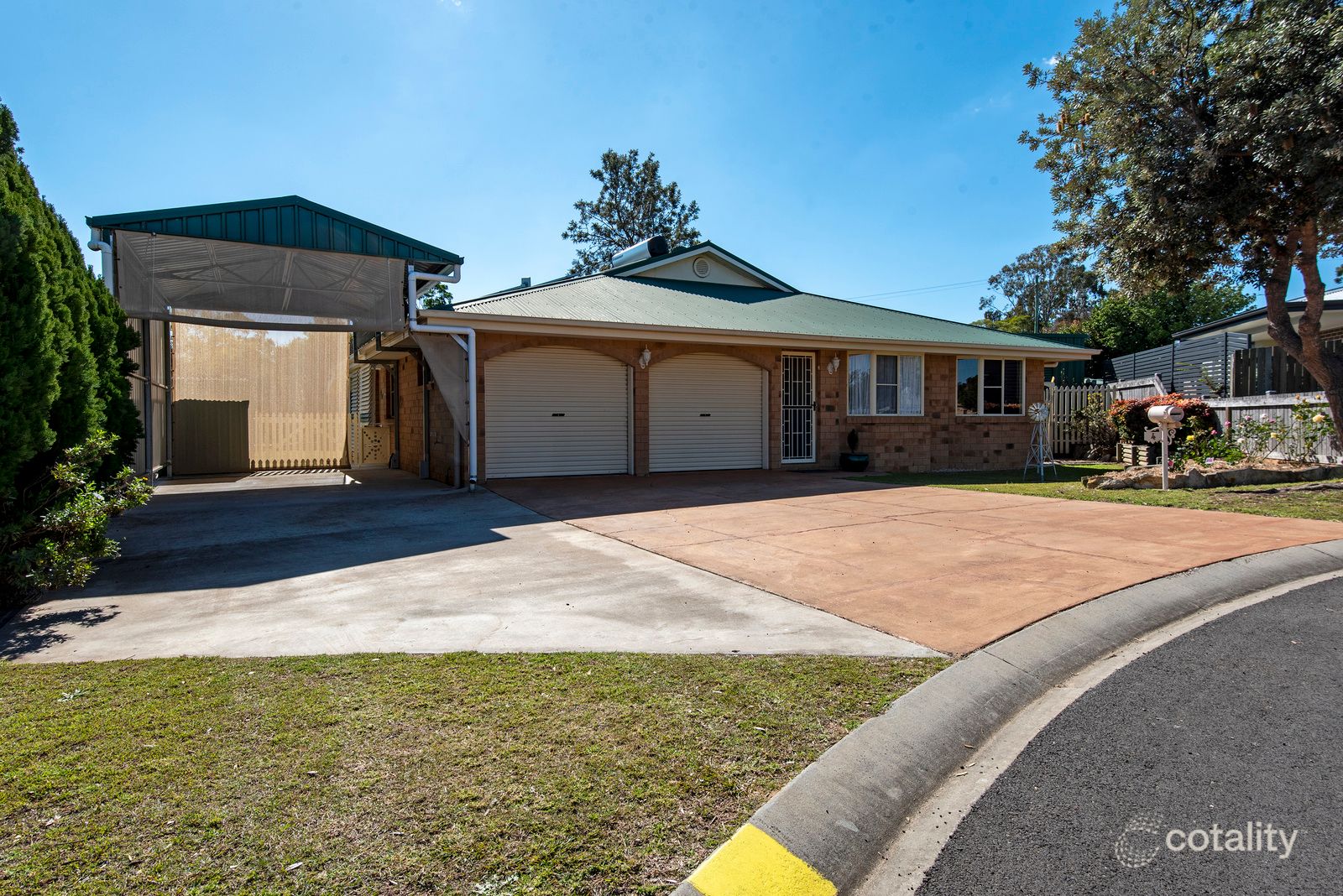 4 Lee Ct, Crows Nest, QLD 4355