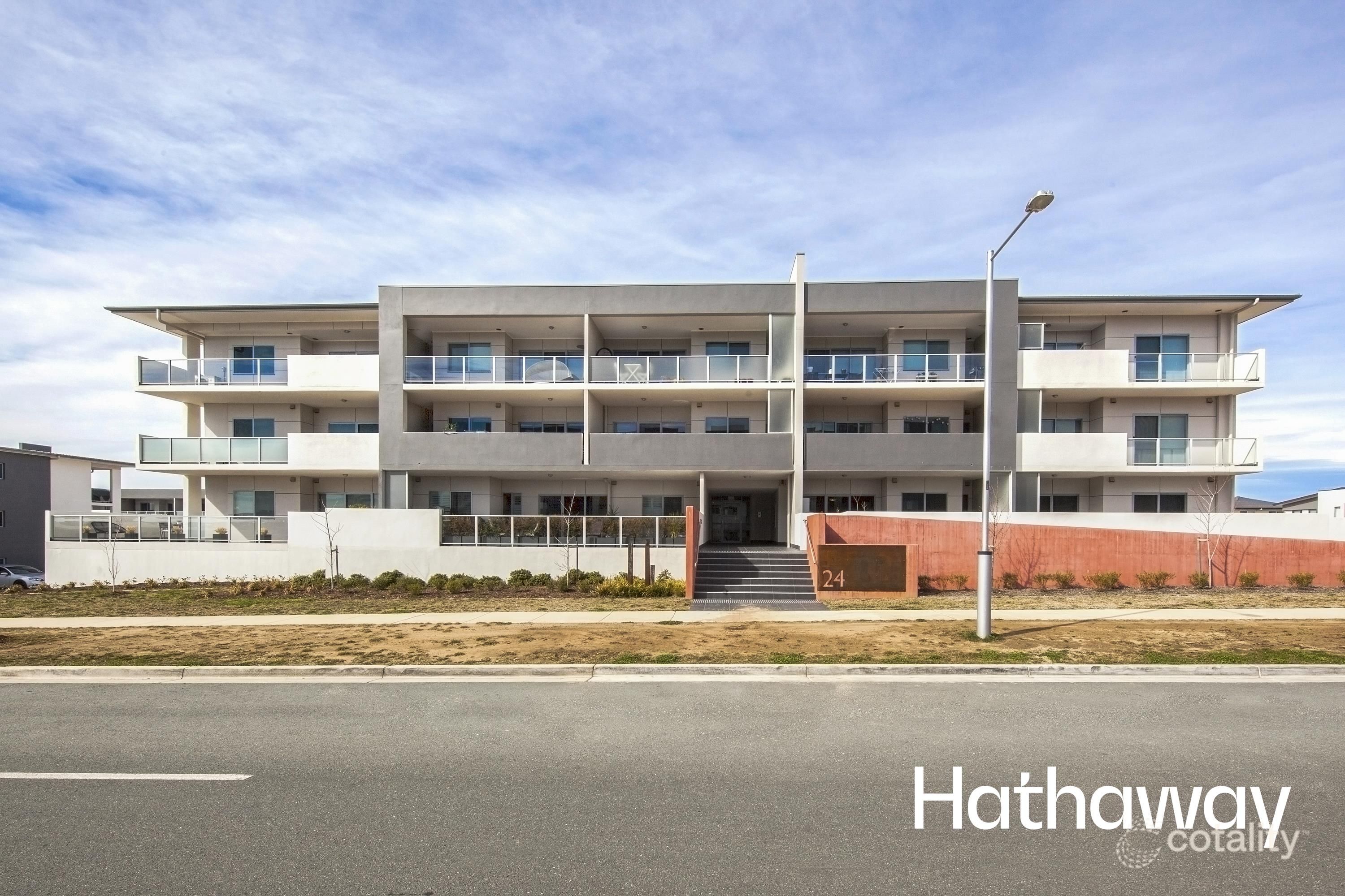 198/24 Philip Hodgins St, Wright, ACT 2611