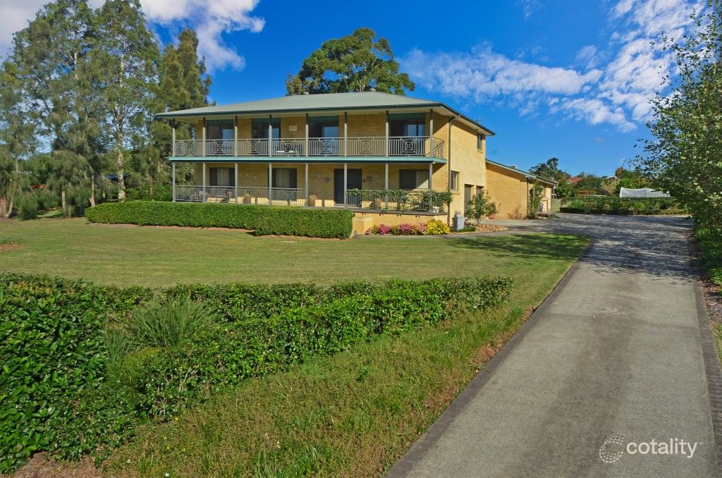 38 Tartarian Cres, Bomaderry, NSW 2541