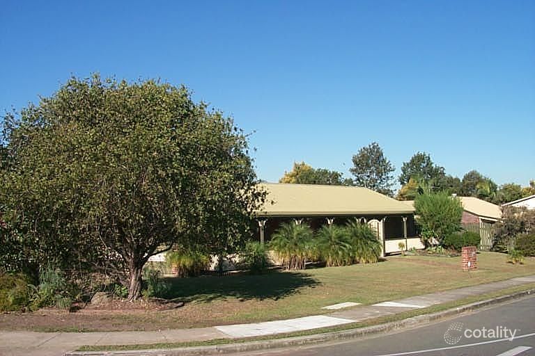 22 Livingstone St, Strathpine, QLD 4500