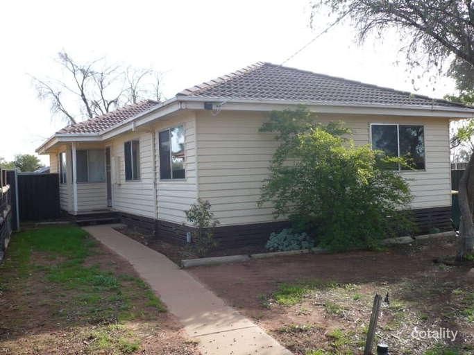 11 Nulla St, Red Cliffs, VIC 3496
