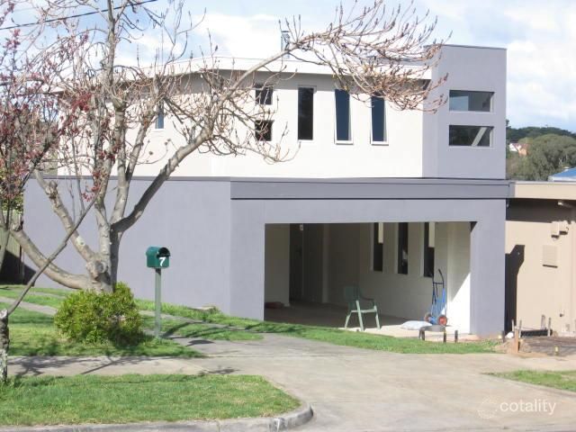 8 Nethercote Dr, Mount Waverley, VIC 3149