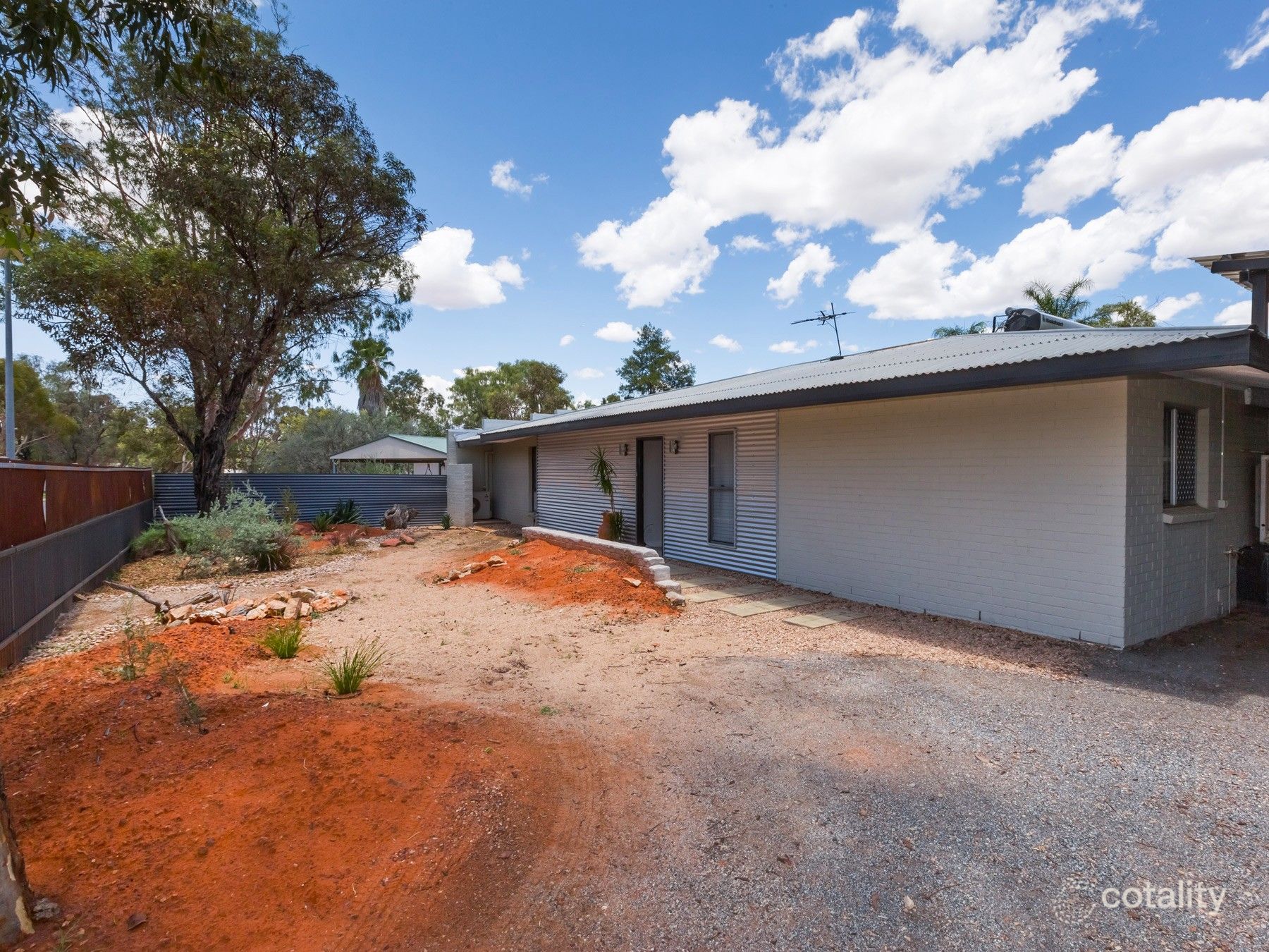 17 Bougainvilia Ave, East Side, NT 0870