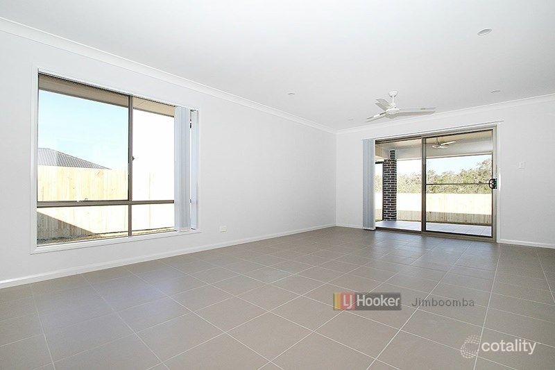 80 Trailblazer Dr, Flagstone, QLD 4280