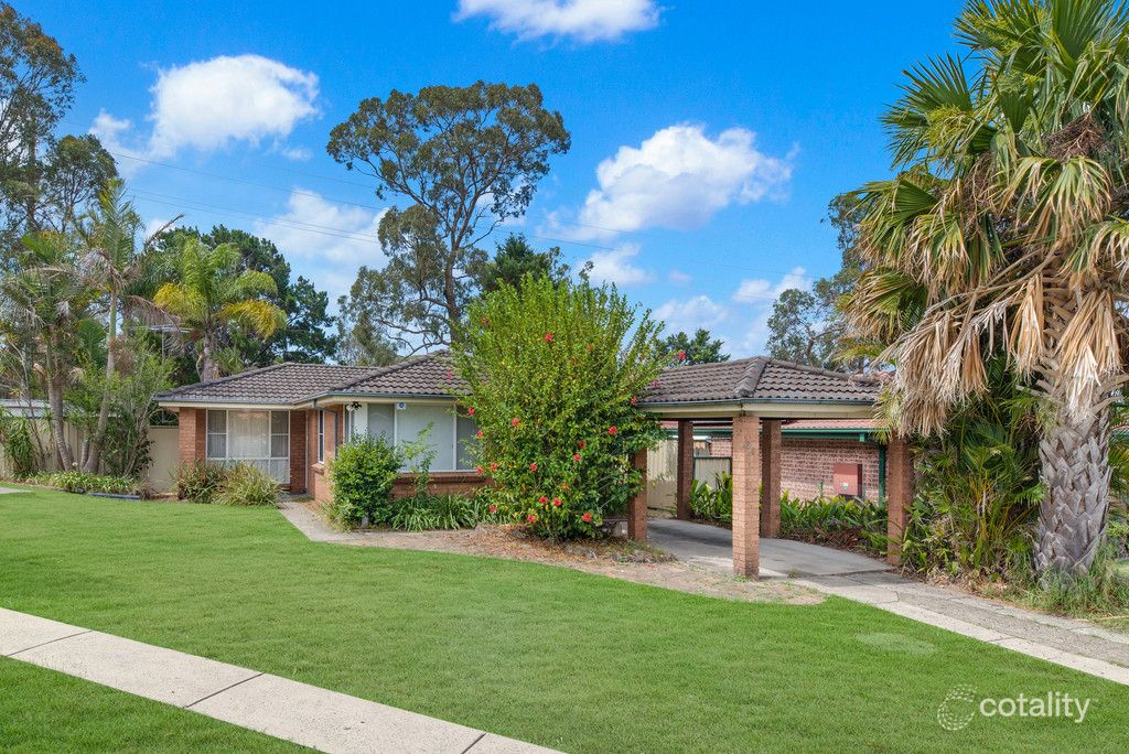 26 Gentian Ave, Macquarie Fields, NSW 2564