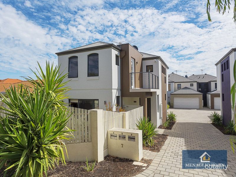 2/7 Waterloo St, Joondanna, WA 6060