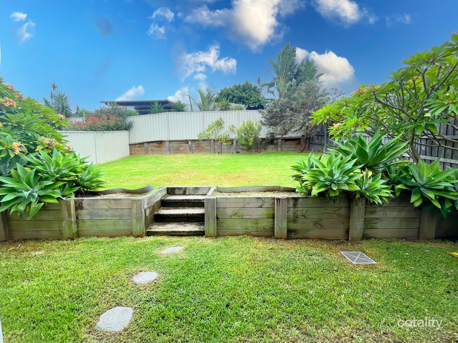 2 Fiddaman Rd, Emerald Beach, NSW 2456