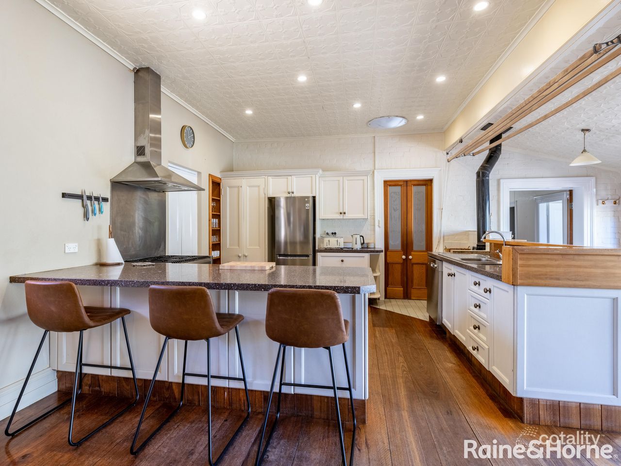 217 Peel St, Bathurst, NSW 2795