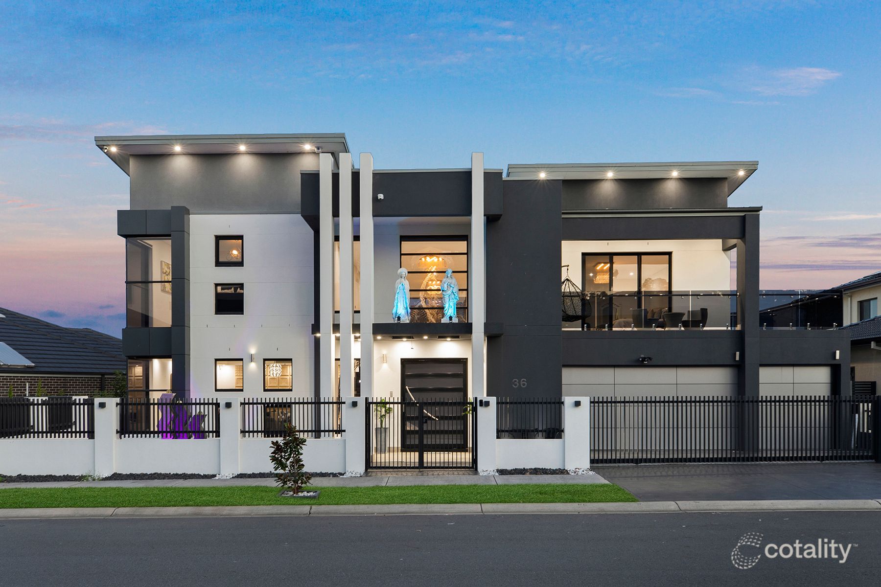 36 Duxford St, Elizabeth Hills, NSW 2171