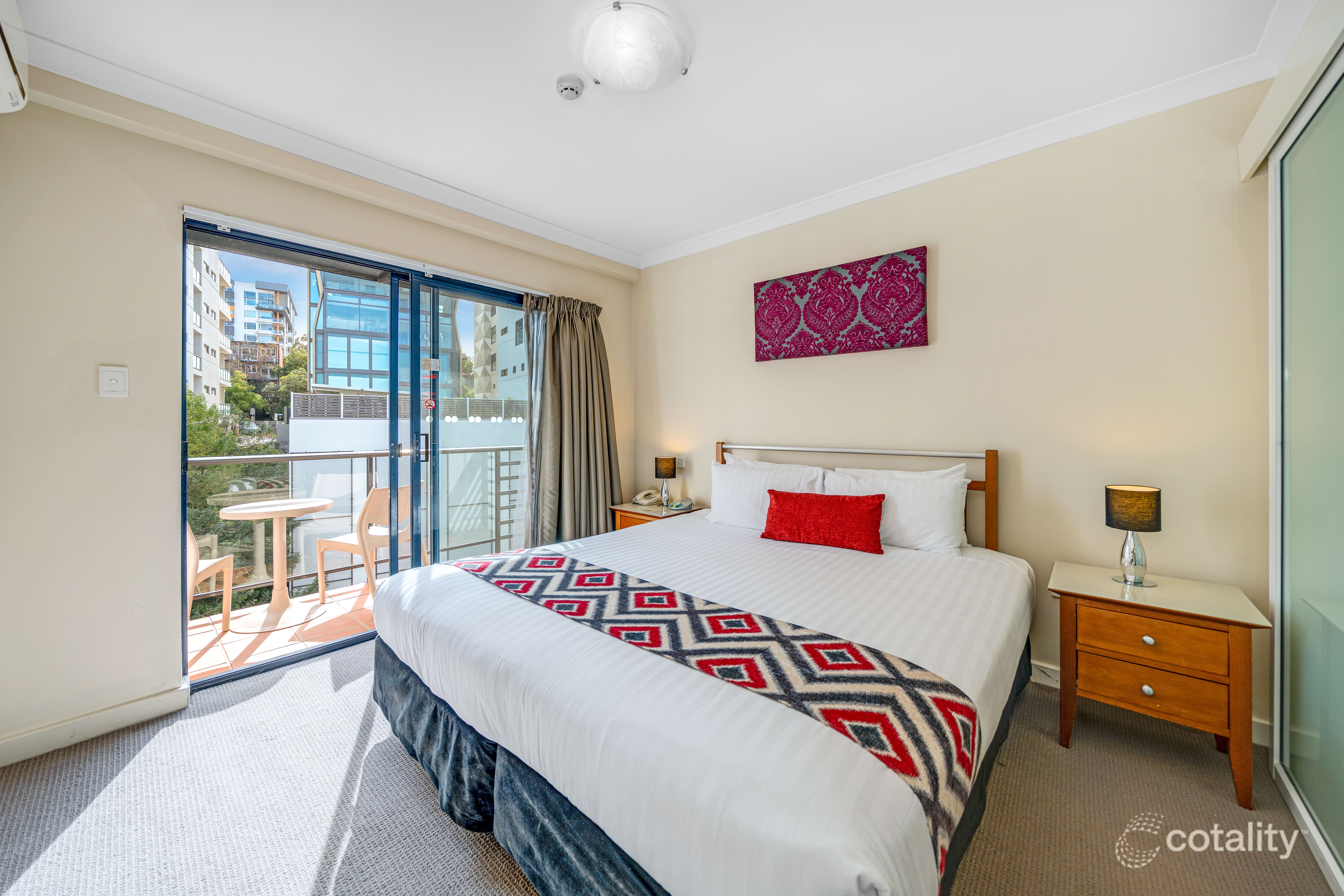 606/112 Mounts Bay Rd, Perth, WA 6000