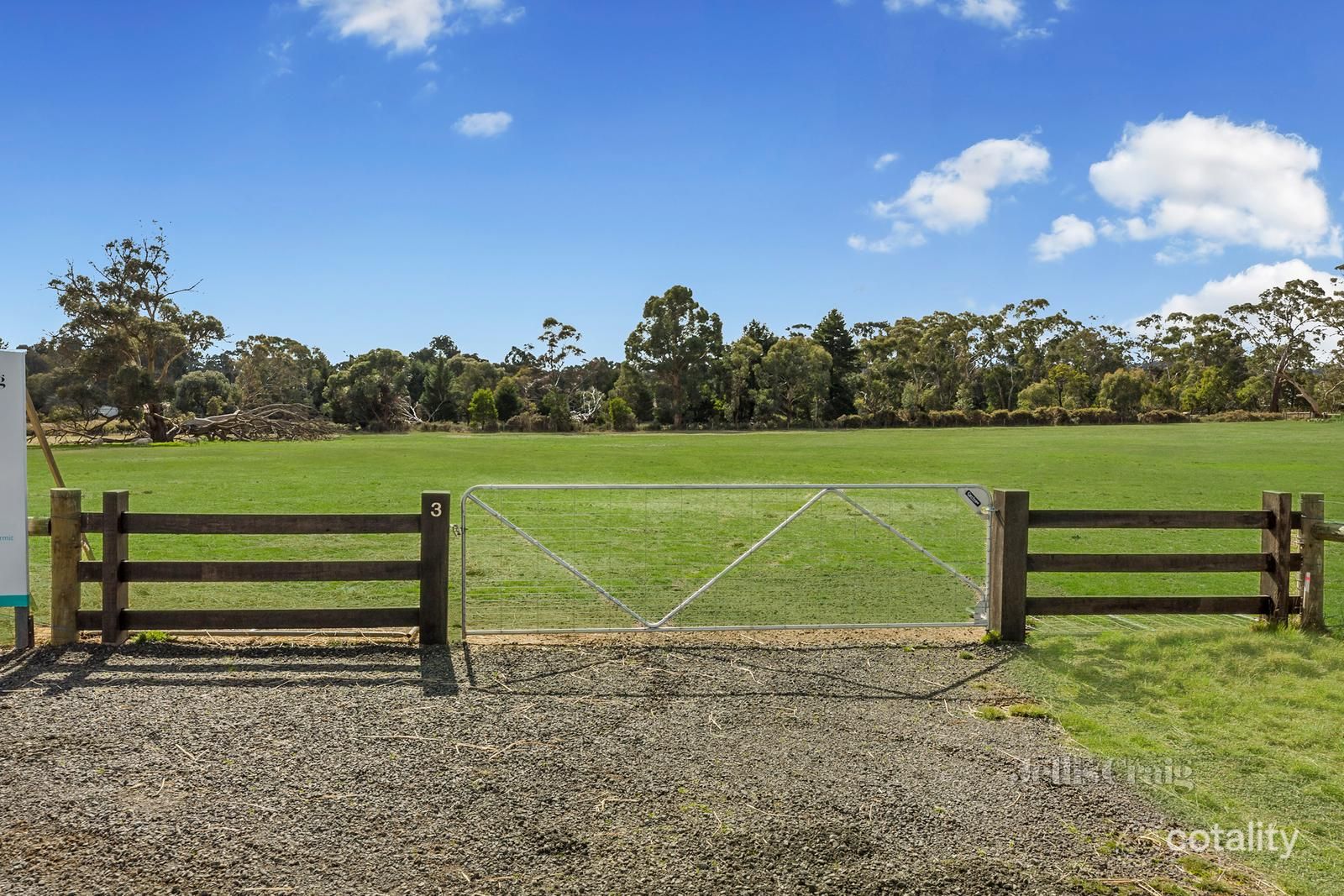 3/12 Trio Pl, Kyneton, VIC 3444