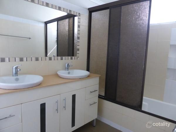 5 Palmerston Dr, Goondi Hill, QLD 4860