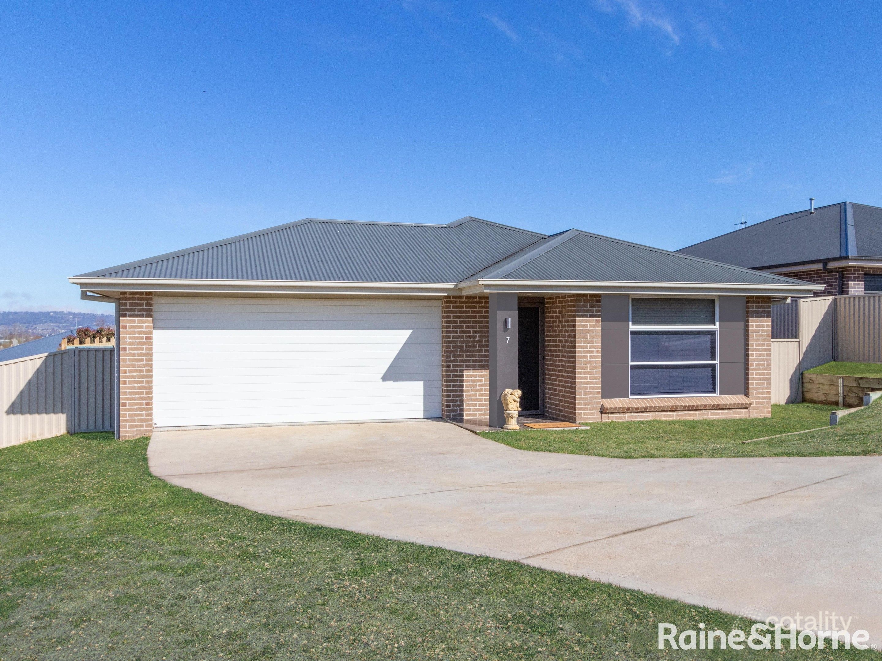 7 Jade Cl, Kelso, NSW 2795