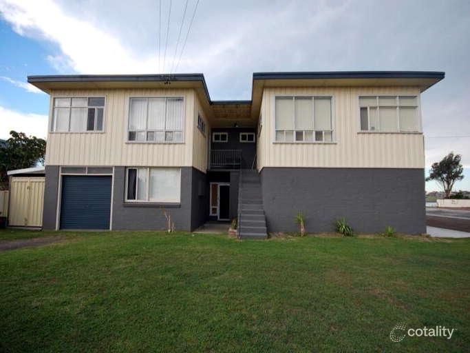 77 Little Lake Cres, Warilla, NSW 2528