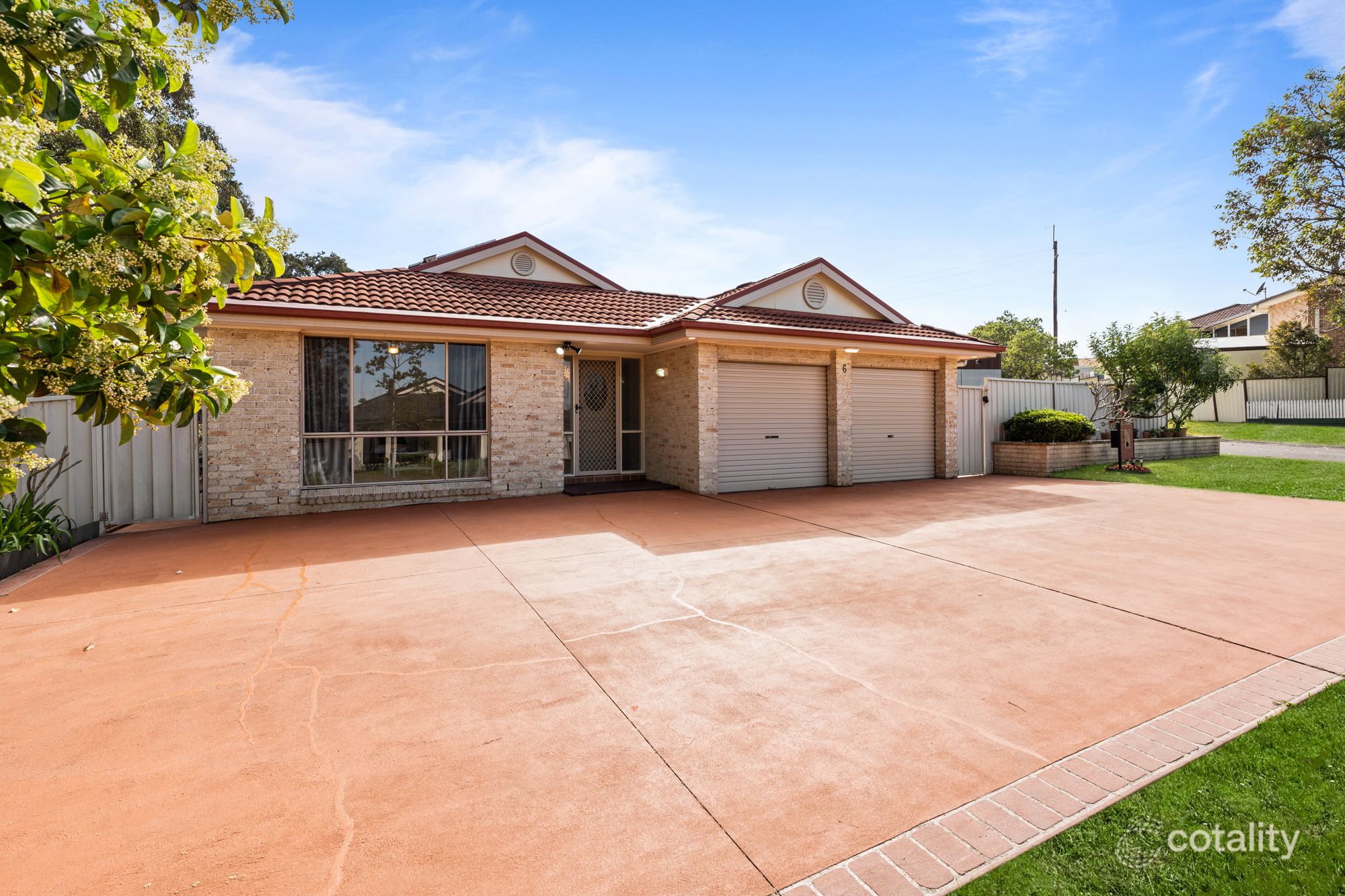 6 Coverdale Cl, Lake Haven, NSW 2263