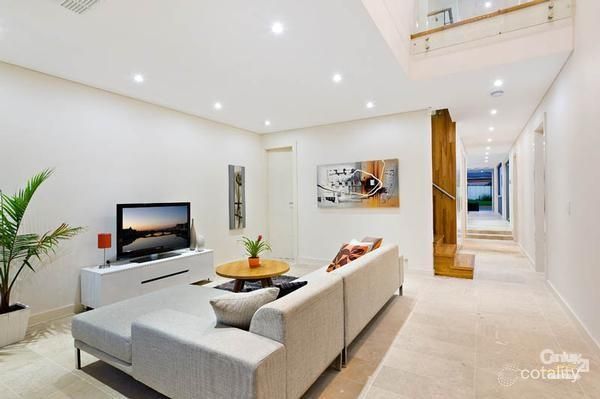 94a Greenacre Rd, Connells Point, NSW 2221