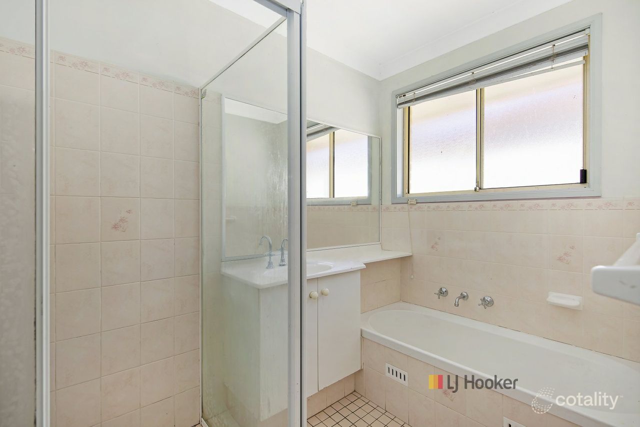 14 Myall Cl, Blue Haven, NSW 2262