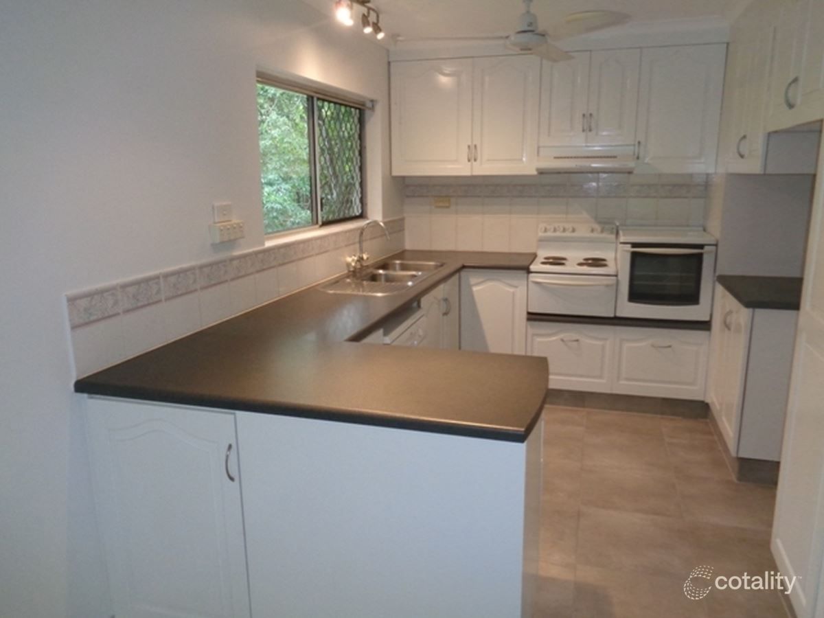 138 Sydney St, Bayview Heights, QLD 4868