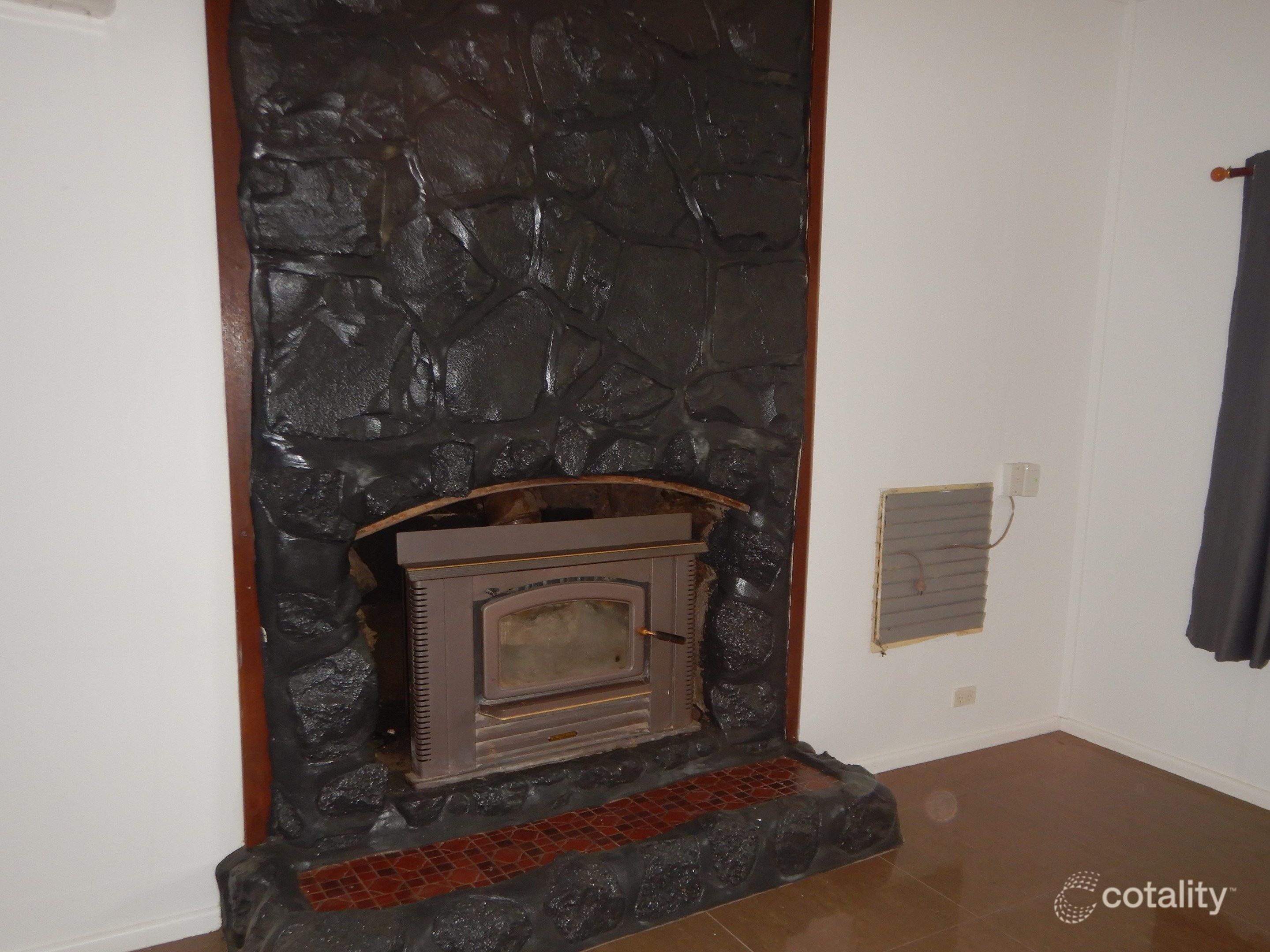 23 Potch St, Lightning Ridge, NSW 2834