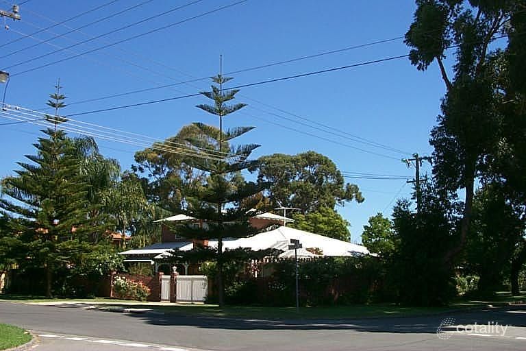 43 Ogilvie Rd, Mount Pleasant, WA 6153