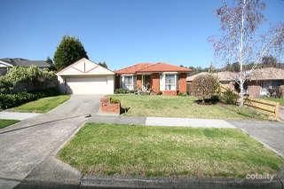 40 Lakesfield Dr, Lysterfield, VIC 3156