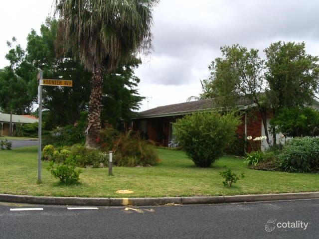 8 Sonter Ave, Woy Woy, NSW 2256