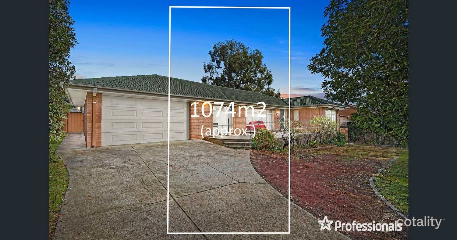 230 Hull Rd, Mooroolbark, VIC 3138
