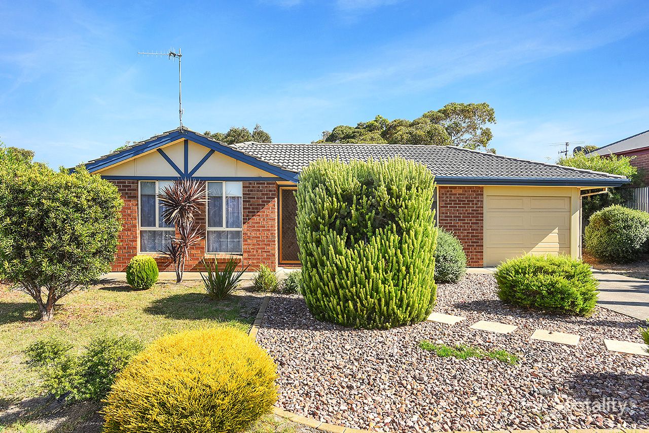111 Mentone Rd, Hayborough, SA 5211