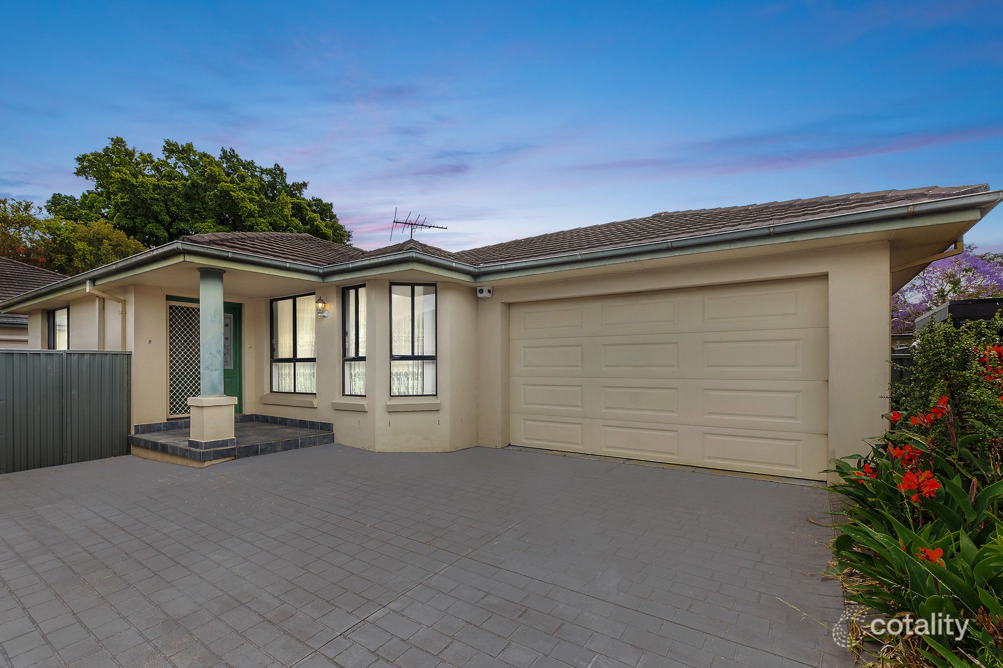 3/53 Old Kent Rd, Greenacre, NSW 2190