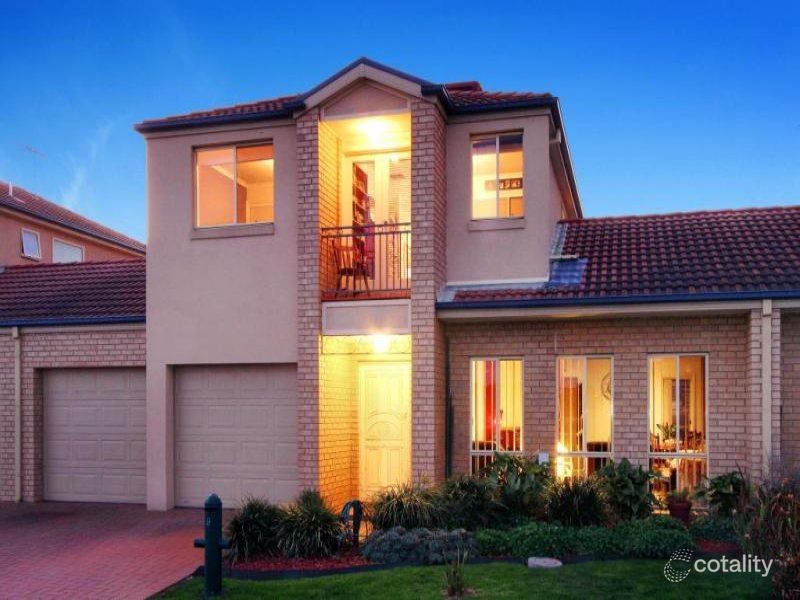 9 Hummingbird Pl, South Morang, VIC 3752