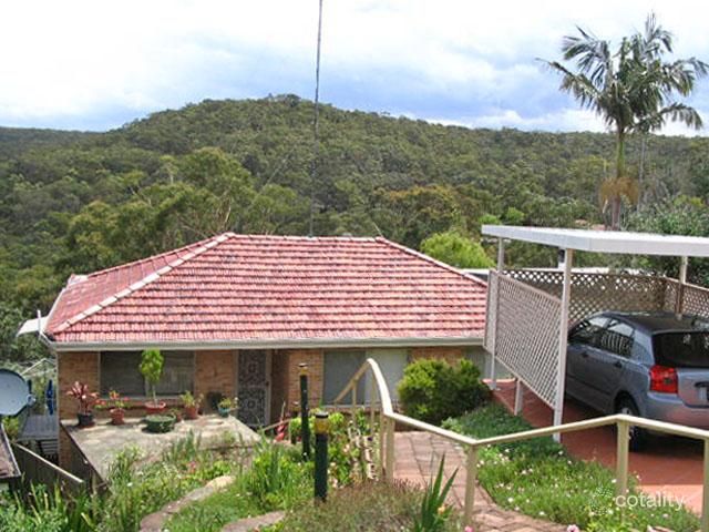8 Gore Ave, Kirrawee, NSW 2232