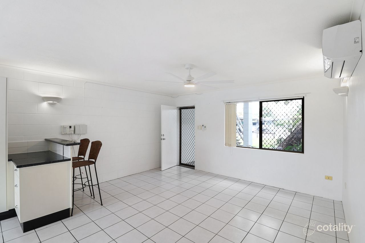 2/22 Hoare St, Manunda, QLD 4870